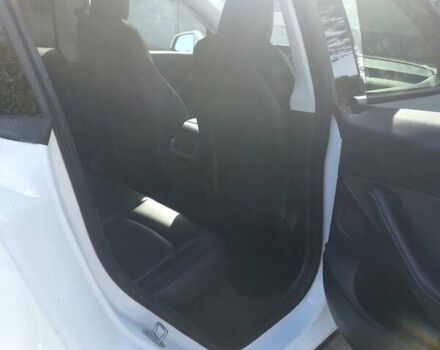 Белый Тесла Model Y, объемом двигателя 0 л и пробегом 58 тыс. км за 23400 $, фото 1 на Automoto.ua