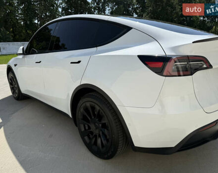 Белый Тесла Model Y, объемом двигателя 0 л и пробегом 59 тыс. км за 25900 $, фото 14 на Automoto.ua