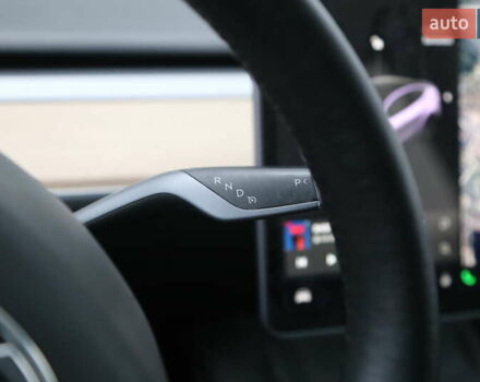 Белый Тесла Model Y, объемом двигателя 0 л и пробегом 121 тыс. км за 21900 $, фото 19 на Automoto.ua
