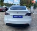 Белый Тесла Model Y, объемом двигателя 0 л и пробегом 61 тыс. км за 23800 $, фото 5 на Automoto.ua