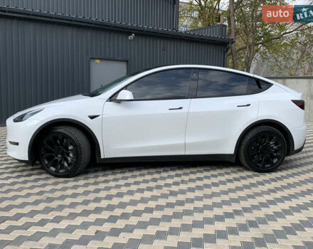 Белый Тесла Model Y, объемом двигателя 0 л и пробегом 50 тыс. км за 22800 $, фото 2 на Automoto.ua