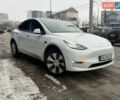 Белый Тесла Model Y, объемом двигателя 0 л и пробегом 55 тыс. км за 26700 $, фото 1 на Automoto.ua