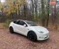 Белый Тесла Model Y, объемом двигателя 0 л и пробегом 118 тыс. км за 24500 $, фото 7 на Automoto.ua