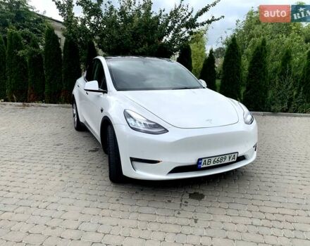 Белый Тесла Model Y, объемом двигателя 0 л и пробегом 40 тыс. км за 28600 $, фото 50 на Automoto.ua