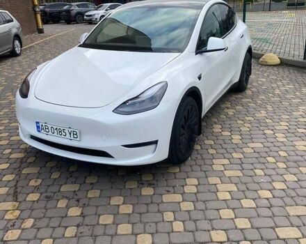 Белый Тесла Model Y, объемом двигателя 0 л и пробегом 74 тыс. км за 23600 $, фото 2 на Automoto.ua