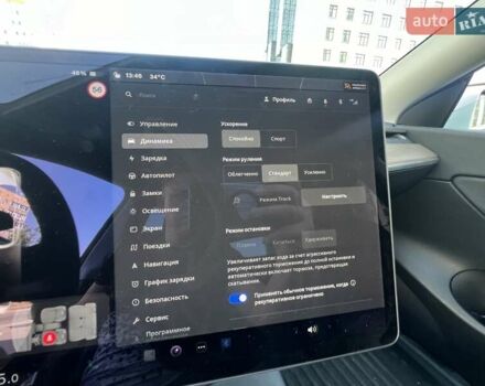 Белый Тесла Model Y, объемом двигателя 0 л и пробегом 40 тыс. км за 29000 $, фото 30 на Automoto.ua