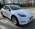Белый Тесла Model Y, объемом двигателя 0 л и пробегом 64 тыс. км за 32500 $, фото 35 на Automoto.ua