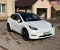 Белый Тесла Model Y, объемом двигателя 0 л и пробегом 97 тыс. км за 23000 $, фото 2 на Automoto.ua