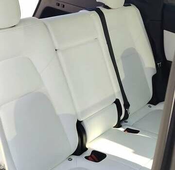 Белый Тесла Model Y, объемом двигателя 0 л и пробегом 38 тыс. км за 34200 $, фото 12 на Automoto.ua