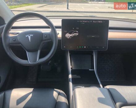 Белый Тесла Model Y, объемом двигателя 0 л и пробегом 55 тыс. км за 24500 $, фото 13 на Automoto.ua