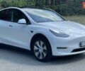 Белый Тесла Model Y, объемом двигателя 0 л и пробегом 65 тыс. км за 29999 $, фото 3 на Automoto.ua