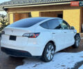 Белый Тесла Model Y, объемом двигателя 0 л и пробегом 62 тыс. км за 15900 $, фото 3 на Automoto.ua