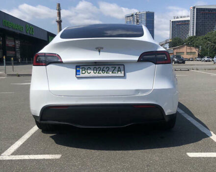 Белый Тесла Model Y, объемом двигателя 0 л и пробегом 55 тыс. км за 24500 $, фото 7 на Automoto.ua