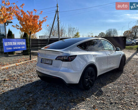 Тесла Model Y 2021 в Виннице на Automoto.ua Белый Тесла Model Y, объемом двигателя 0 л и пробегом 72 тыс. км за 23000 $, фото 5 на Automoto.ua