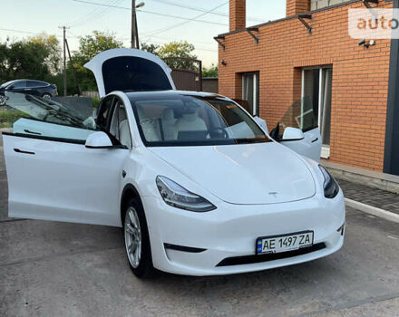 Білий Тесла Model Y, об'ємом двигуна 0 л та пробігом 13 тис. км за 39000 $, фото 6 на Automoto.ua