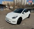 Білий Тесла Model Y, об'ємом двигуна 0 л та пробігом 120 тис. км за 21500 $, фото 20 на Automoto.ua