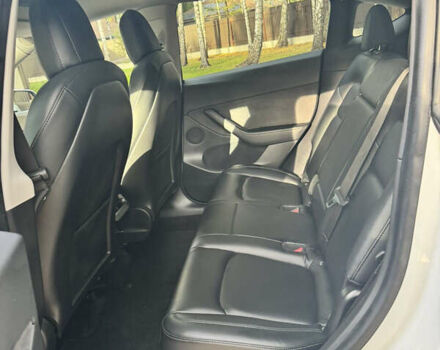 Белый Тесла Model Y, объемом двигателя 0 л и пробегом 137 тыс. км за 21500 $, фото 6 на Automoto.ua