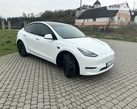 Белый Тесла Model Y, объемом двигателя 0 л и пробегом 60 тыс. км за 31500 $, фото 6 на Automoto.ua