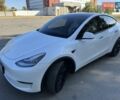 Білий Тесла Model Y, об'ємом двигуна 0 л та пробігом 73 тис. км за 29400 $, фото 1 на Automoto.ua