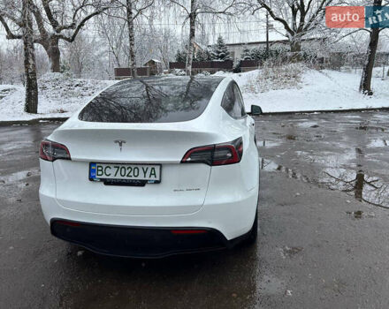 Білий Тесла Model Y, об'ємом двигуна 0 л та пробігом 88 тис. км за 24900 $, фото 4 на Automoto.ua