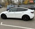 Белый Тесла Model Y, объемом двигателя 0 л и пробегом 80 тыс. км за 25500 $, фото 5 на Automoto.ua