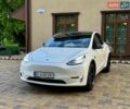 Білий Тесла Model Y, об'ємом двигуна 0 л та пробігом 155 тис. км за 21500 $, фото 1 на Automoto.ua