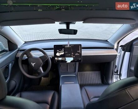 Белый Тесла Model Y, объемом двигателя 0 л и пробегом 84 тыс. км за 23700 $, фото 10 на Automoto.ua