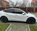 Белый Тесла Model Y, объемом двигателя 0 л и пробегом 47 тыс. км за 29500 $, фото 1 на Automoto.ua