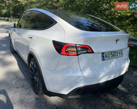 Тесла Model Y 2021 в Великом Березном на Automoto.ua Белый Тесла Model Y, объемом двигателя 0 л и пробегом 117 тыс. км за 23000 $, фото 2 на Automoto.ua