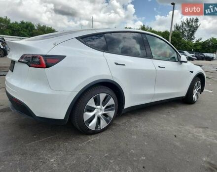 Белый Тесла Model Y, объемом двигателя 0 л и пробегом 105 тыс. км за 9600 $, фото 2 на Automoto.ua
