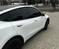 Белый Тесла Model Y, объемом двигателя 0 л и пробегом 95 тыс. км за 23500 $, фото 3 на Automoto.ua