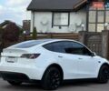 Білий Тесла Model Y, об'ємом двигуна 0 л та пробігом 79 тис. км за 24700 $, фото 45 на Automoto.ua