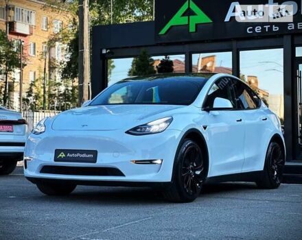 Білий Тесла Model Y, об'ємом двигуна 0 л та пробігом 33 тис. км за 39999 $, фото 2 на Automoto.ua