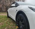 Белый Тесла Model Y, объемом двигателя 0 л и пробегом 59 тыс. км за 25999 $, фото 19 на Automoto.ua