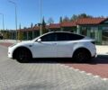 Тесла Model Y 2021 в Киеве на Automoto.ua Белый Тесла Model Y, объемом двигателя 0 л и пробегом 51 тыс. км за 27500 $, фото 2 на Automoto.ua