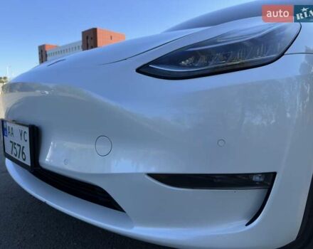 Тесла Model Y 2021 в Киеве на Automoto.ua Белый Тесла Model Y, объемом двигателя 0 л и пробегом 73 тыс. км за 29400 $, фото 6 на Automoto.ua