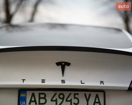 Белый Тесла Model Y, объемом двигателя 0 л и пробегом 55 тыс. км за 33000 $, фото 25 на Automoto.ua