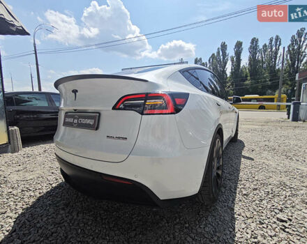 Белый Тесла Model Y, объемом двигателя 0 л и пробегом 133 тыс. км за 25950 $, фото 5 на Automoto.ua