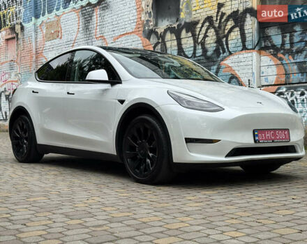 Белый Тесла Model Y, объемом двигателя 0 л и пробегом 122 тыс. км за 21800 $, фото 8 на Automoto.ua