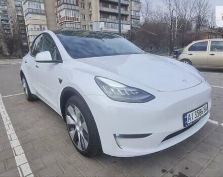 Белый Тесла Model Y, объемом двигателя 0 л и пробегом 63 тыс. км за 33900 $, фото 6 на Automoto.ua