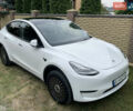 Білий Тесла Model Y, об'ємом двигуна 0 л та пробігом 54 тис. км за 23900 $, фото 1 на Automoto.ua
