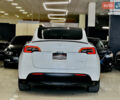 Белый Тесла Model Y, объемом двигателя 0 л и пробегом 74 тыс. км за 24999 $, фото 5 на Automoto.ua