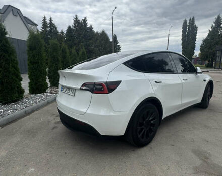 Белый Тесла Model Y, объемом двигателя 0 л и пробегом 128 тыс. км за 24999 $, фото 11 на Automoto.ua