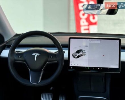 Білий Тесла Model Y, об'ємом двигуна 0 л та пробігом 115 тис. км за 25000 $, фото 17 на Automoto.ua