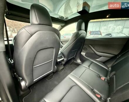 Белый Тесла Model Y, объемом двигателя 0 л и пробегом 88 тыс. км за 26999 $, фото 21 на Automoto.ua