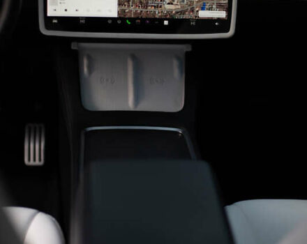 Белый Тесла Model Y, объемом двигателя 0 л и пробегом 55 тыс. км за 33000 $, фото 42 на Automoto.ua