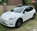 Білий Тесла Model Y, об'ємом двигуна 0 л та пробігом 54 тис. км за 23900 $, фото 23 на Automoto.ua