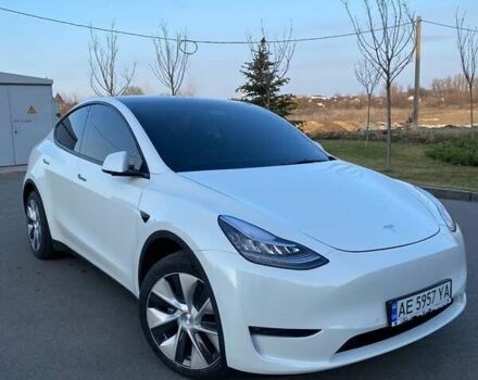 Белый Тесла Model Y, объемом двигателя 0 л и пробегом 70 тыс. км за 26750 $, фото 11 на Automoto.ua