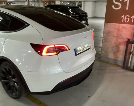 Білий Тесла Model Y, об'ємом двигуна 0 л та пробігом 119 тис. км за 23600 $, фото 4 на Automoto.ua
