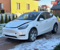Белый Тесла Model Y, объемом двигателя 0 л и пробегом 62 тыс. км за 15900 $, фото 1 на Automoto.ua